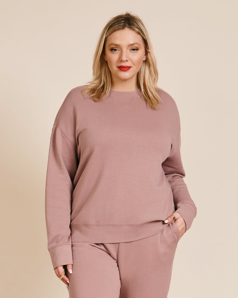 Front of a model wearing a size XXXL Essential Relaxed Pullover in PINK SHELL by Vince. | dia_product_style_image_id:231813